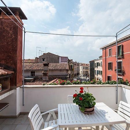 Savoia & Jolanda Apartments 2 Venice Room photo