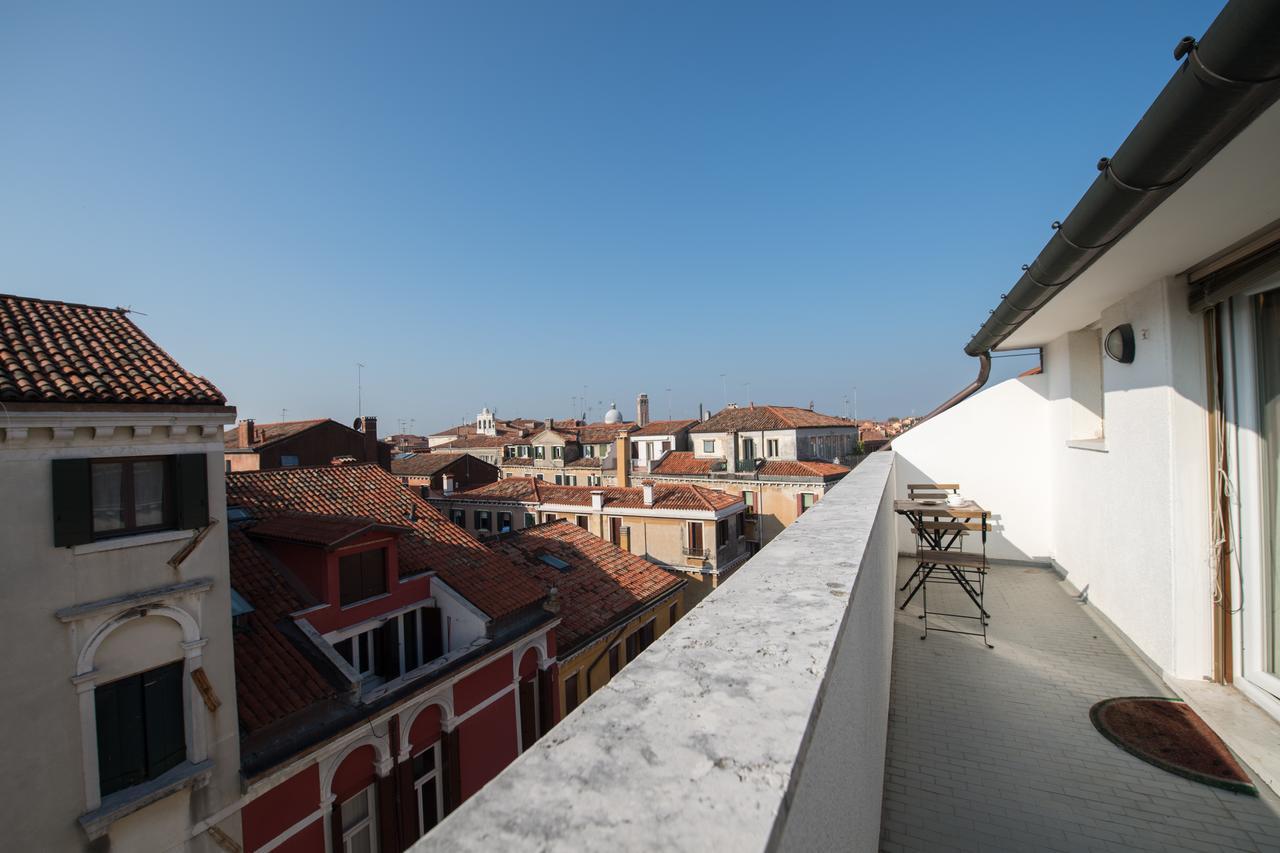 Savoia & Jolanda Apartments 2 Venice Exterior photo